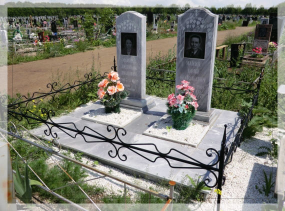 Могильные, надгробные памятники в Азове и Азовском районе